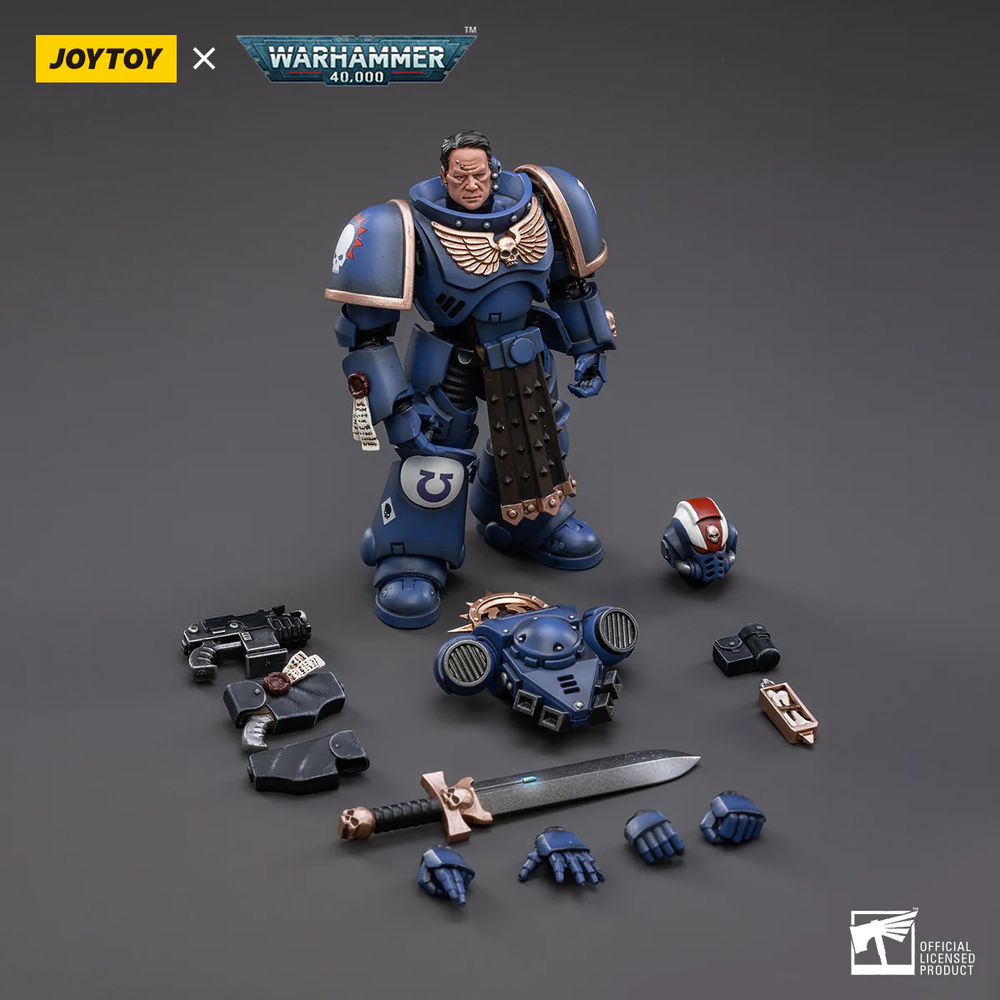 Warhammer Collectibles: Ultramarines Primaris Lieutenant Amulius 1/18 Scale