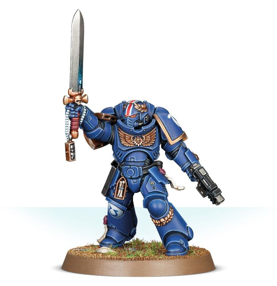 48-84 Space Marines: Lieutenant with Power Sword